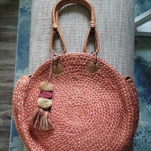 NWT America & Beyond Large Round Straw Jute Tote